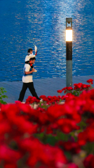 【夜鄭州】龍湖金融島，以浪漫解鎖鄭州夏日夜生活